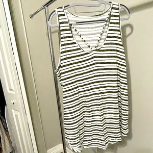 Tank with criss-cross, v-neck. Creamy white with olive green stripes. Poly/spand